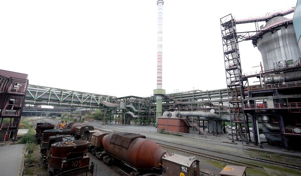 Tata stil, Indija, čelik