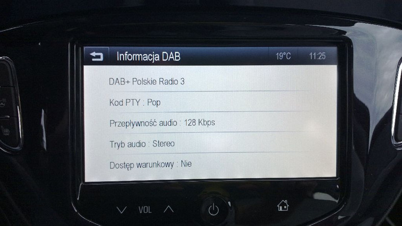 Polskie Radio program 3 emitowane jest z dość przeciętnym bitrate: 128 kbps