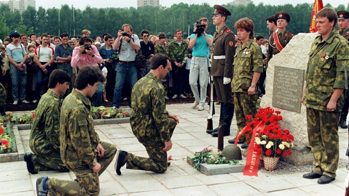 Po 33 latach poszukiwań odnaleziono zaginionego mężczyznę.  Finał tej wzruszającej historii jest jednak bardzo smutny. Co gorsza, takich ludzi jak on, jest znacznie więcej.