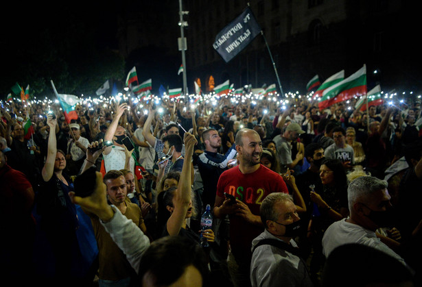 Drugi miesiąc protestów w Bułgarii: Oczy Europy szeroko zamknięte