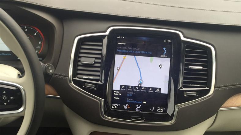 Volvo zrezygnowało z fizycznych przycisków na rzecz ekranu dotykowego kokpit