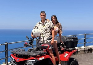 Ena Čolić i Peja na moru