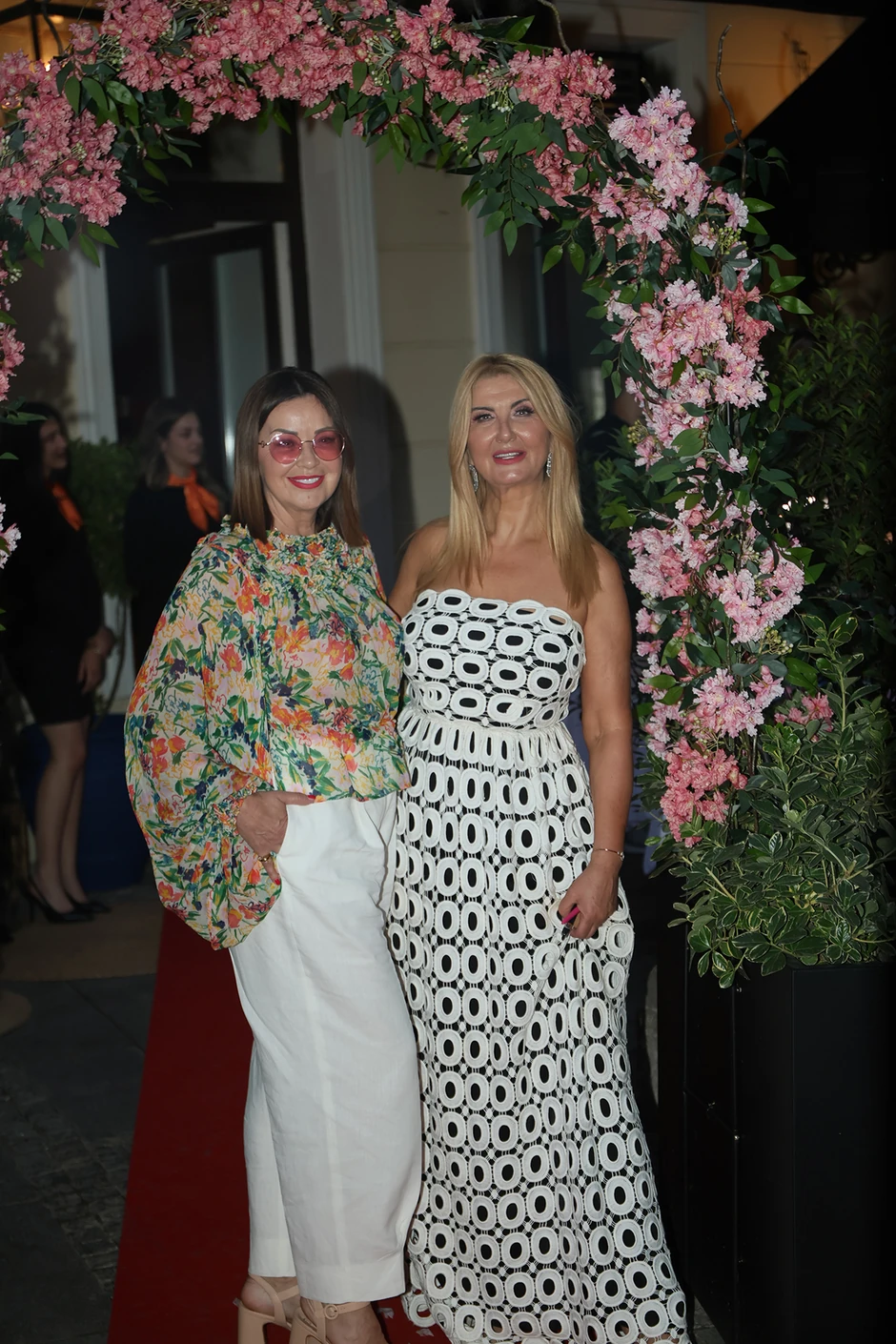 Dragana Katić, Vesna Dedić