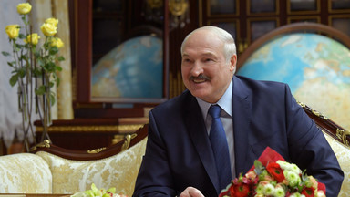 Prezydent Białorusi zorganizował i zagrał w turnieju hokeja na lodzie