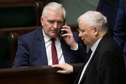 Jarosław Gowin i Jarosław Kaczyński w Sejmie w lutym 2020 r.