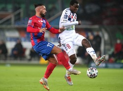 Górnik przegrał pierwszy raz u siebie. Raków umocnił się na fotelu lidera