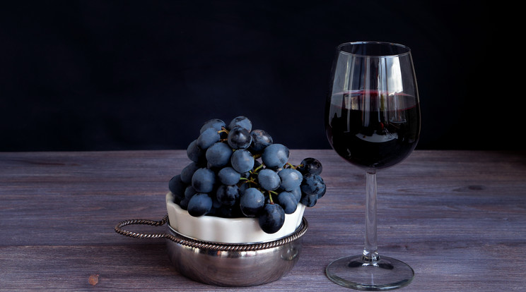  A syrah szőlőből az egyik legsötétebb színű vörösbor készíthető Fotó: Shutterstock 