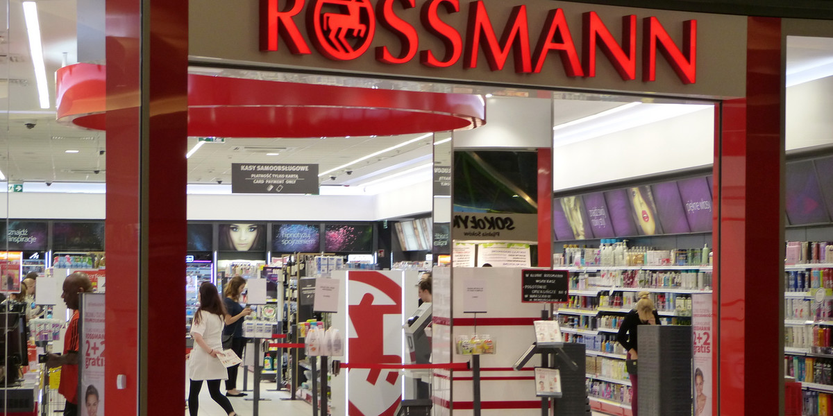 Rossmann ujawnił powody, dla których w niemieckich sklepach tej sieci bywa taniej niż w Polsce