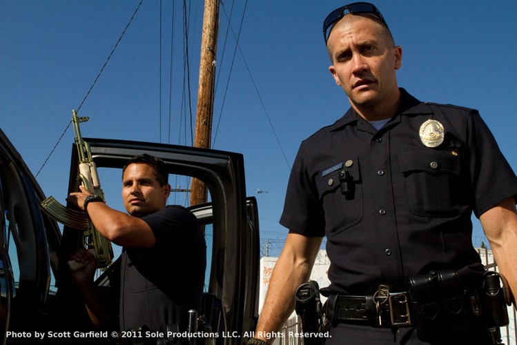 Jake Gyllenhaal w filmie 'Bogowie ulicy'