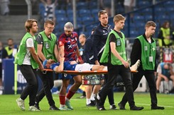 Dagerstal zniesiony na noszach. Raków w Poznaniu rozłożony na łopatki [WIDEO]