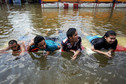 Bangkok walczy z wielką wodą