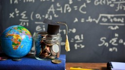 ostatni dzwonek na trzynastki: nauczyciele sprawdzają konta – ile dokładnie wpłynie w marcu 2026? wynagrodzenia szkoła dyrektorzy wyplata termin dodatkowe wynagrodzenie roczne edukacja men