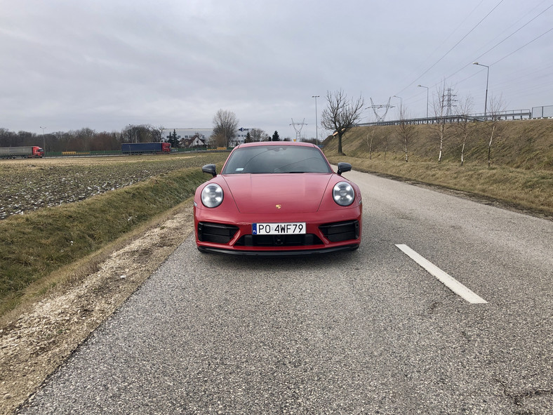 Porsche 911 Carrera GTS