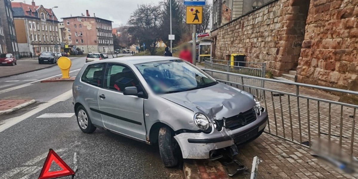 Gdyby nie bariery, rozjechałby idące ze szkoły dzieci. Horror w Wałbrzychu