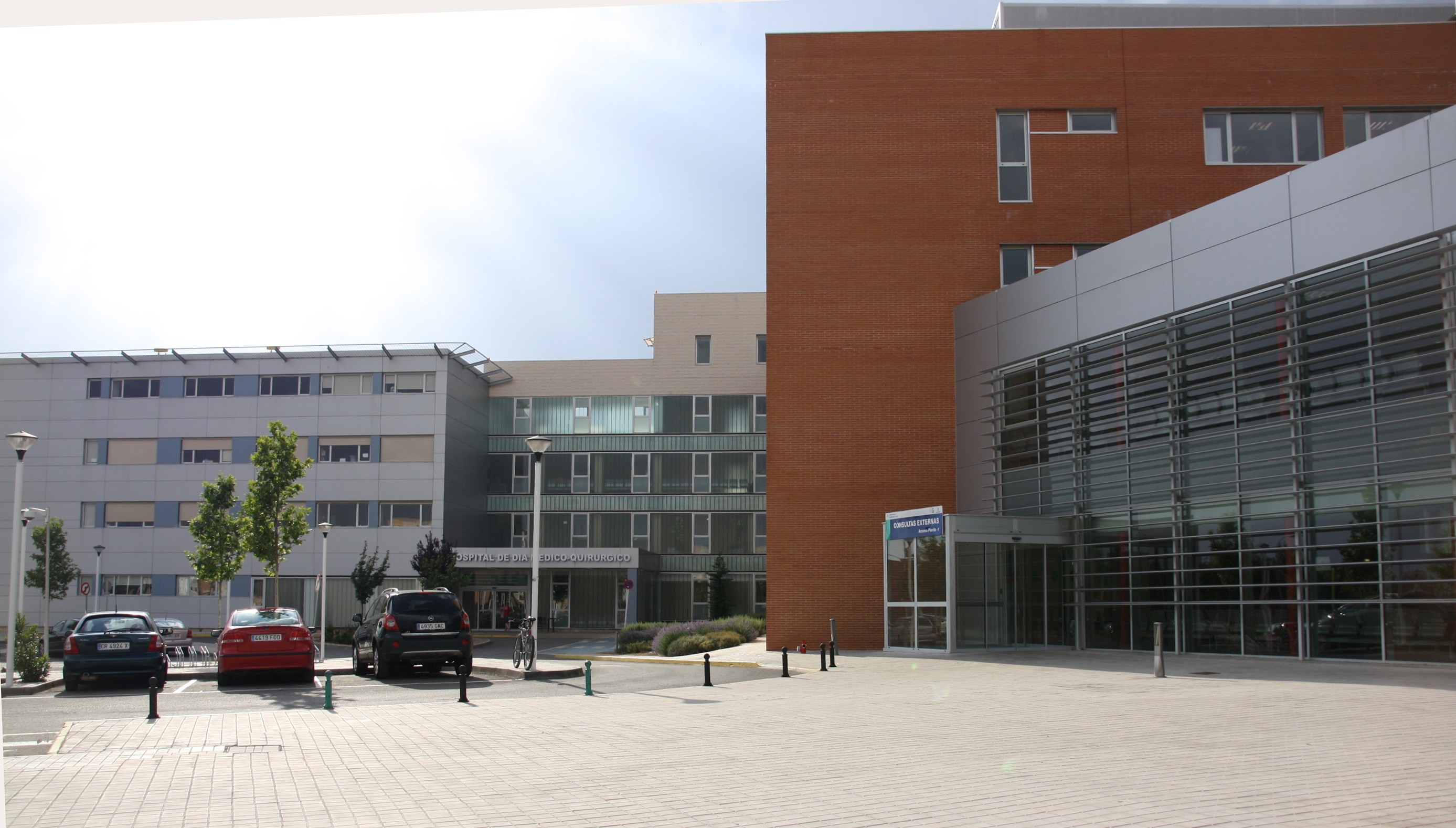 Un conductor en sentido contrario: cinco heridos en un choque frontal, tres son niños