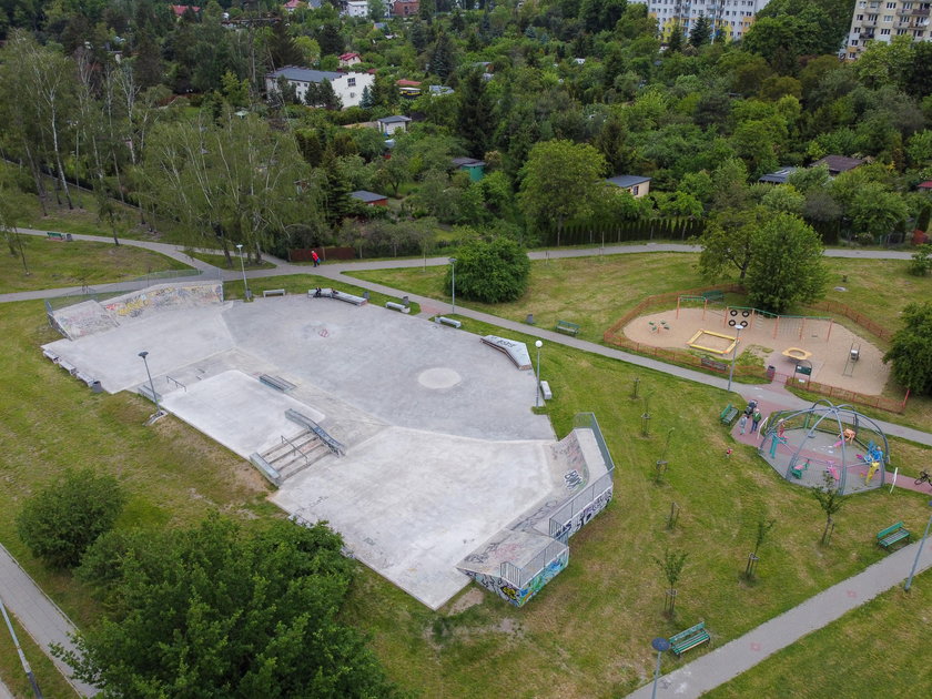 Łódź odmraża place zabaw i skateparki po koronawirusie