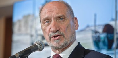 Macierewicz: mamy do czynienia z niebywałym zjawiskiem!