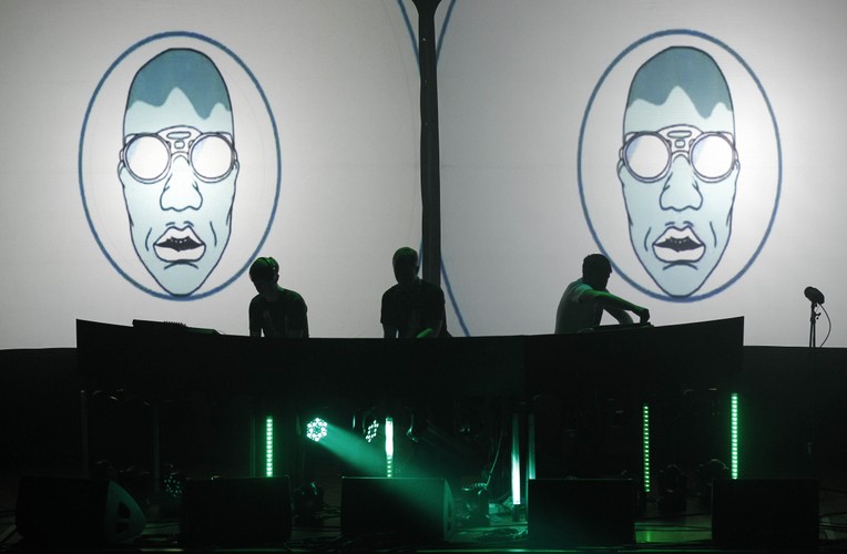 4. 'Let Go' – The Japanese Popstars