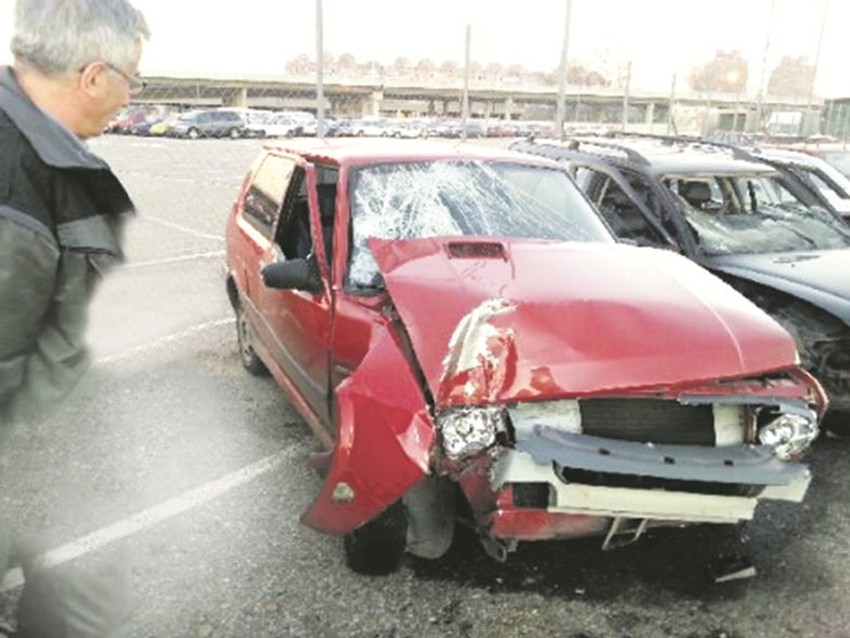 Razlupani automobil kojim je oborena Nevenka Turović