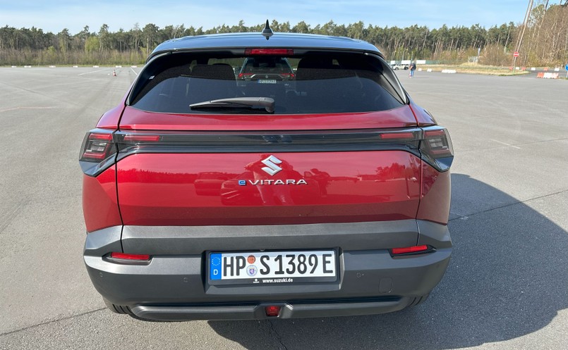 Nowe Suzuki e Vitara