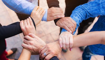 Weekend na transakcję. Tyle czasu dało Ministerstwo Finansów fundacjom rodzinnym