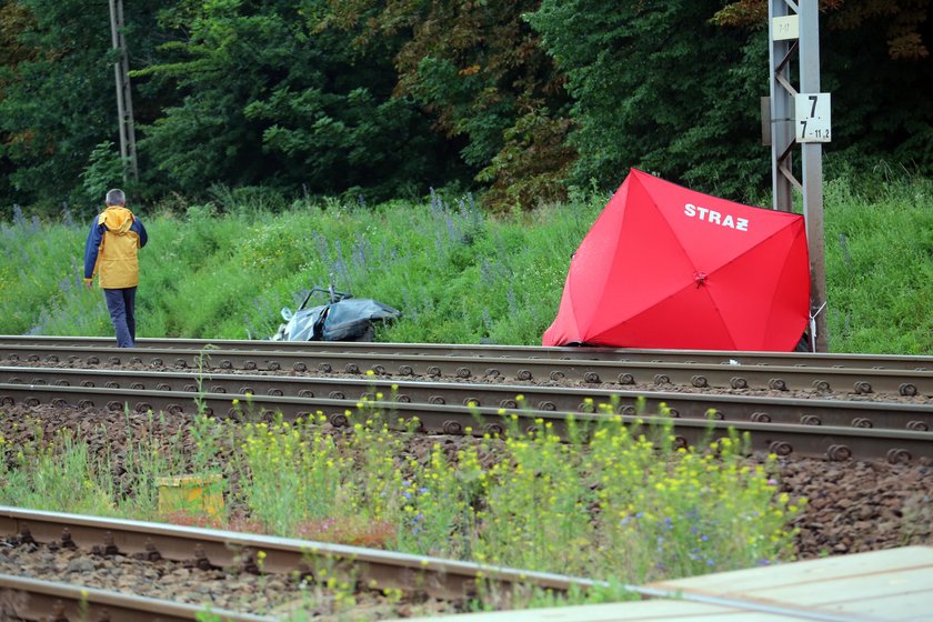 Katastrofa na przejeździe na Transmisyjnej