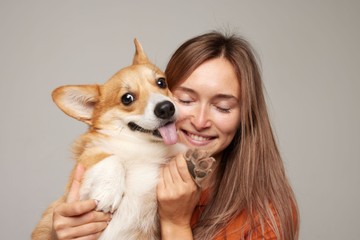 Hogyan alakítson ki vagy mélyítsen el erős kapcsolatot a kutyájával?