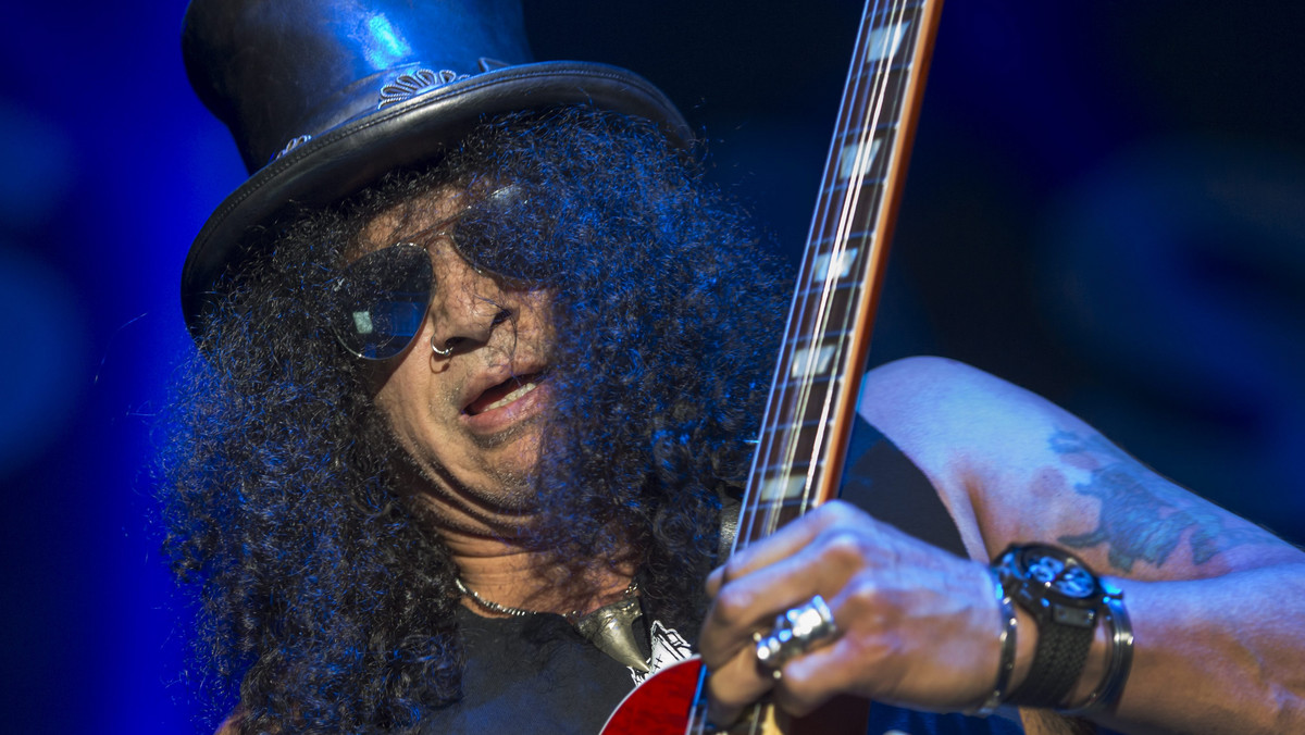 Jeden z najsłynniejszych gitarzystów rockowych Slash, który zyskał sławę jako członek zespołu Guns N'Roses, zagra wieczorem w Kraków Arenie. Będzie to jedyny koncert artysty w Polsce w ramach trasy promującej jego najnowszy album "World On Fire".