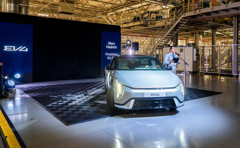 Nowa Kia EV4