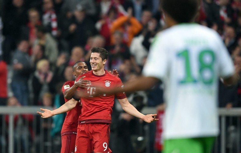 Robert Lewandowski 'superstar'! Strzelił pięć goli w dziewięć minut!