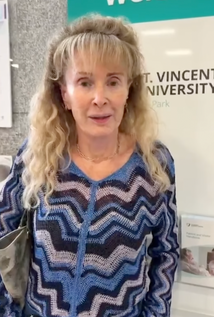 Britská herečka Beverley Callard. 
