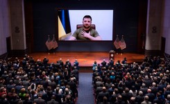 'Przypomnijcie sobie 11 września, my tego doświadczamy teraz codziennie'. Zełenski do Kongresu USA