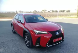 Lexus UX, czyli miejski crossover