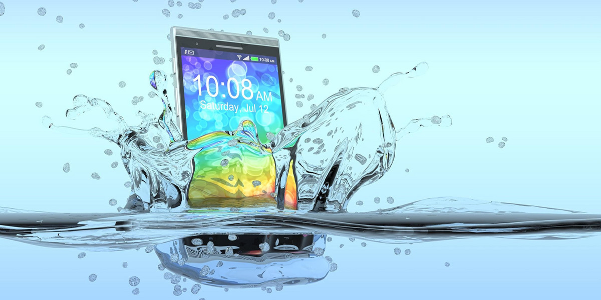 smartfon, woda, ilustracja