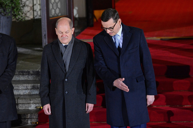 Mateusz Morawiecki i Olaf Scholz