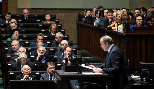 Schetyna skrytykowany w Sejmie. "Śmieszność, groteska, histeria, paranoja"