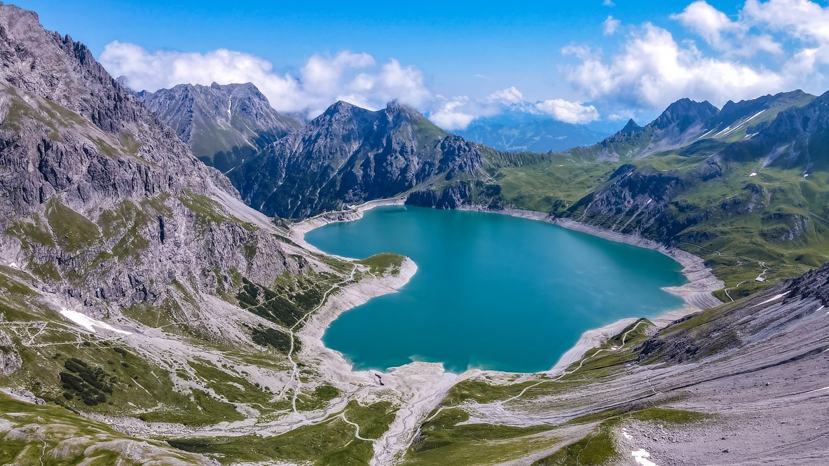 Pohľad na jazero Lünersee.