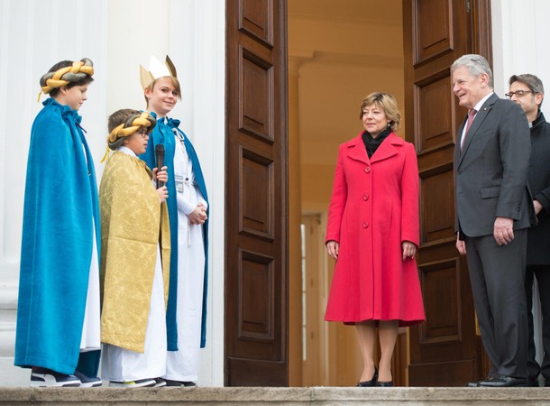 German President Gauck welcomes Sternsinger