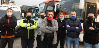 Przedsiębiorcy rozkładają ręce: Nie jesteśmy celebrytami, rząd nam nie pomoże!