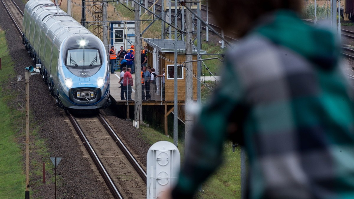 Tetsty Pendolino