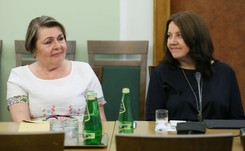 Kandydaci PiS wybrani do KRRiT.  'Z reguły na tej sali decyduje arytmetyka, a nie merytoryczne wartości'