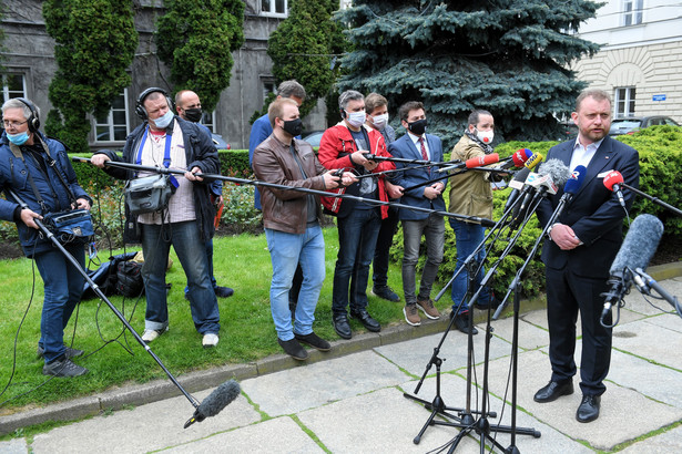 Szumowski: Gdybyśmy byli w dawnych czasach, to bym panu Nitrasowi dał w pysk