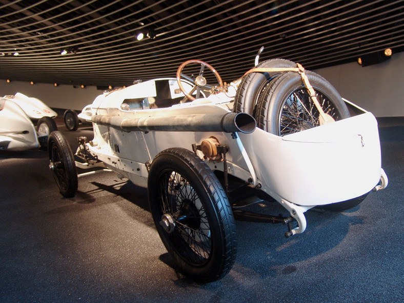 Mercedes-Benz Muzeum - tym razem sport (4. część)