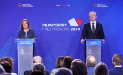 Szef klubu Lewicy krytykuje debatę PO: Była nudna i mdła. Platforma ma duż kłopot