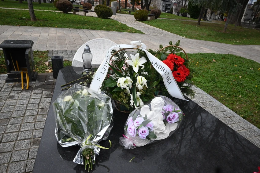 Pomen Džeju Ramadanovskom