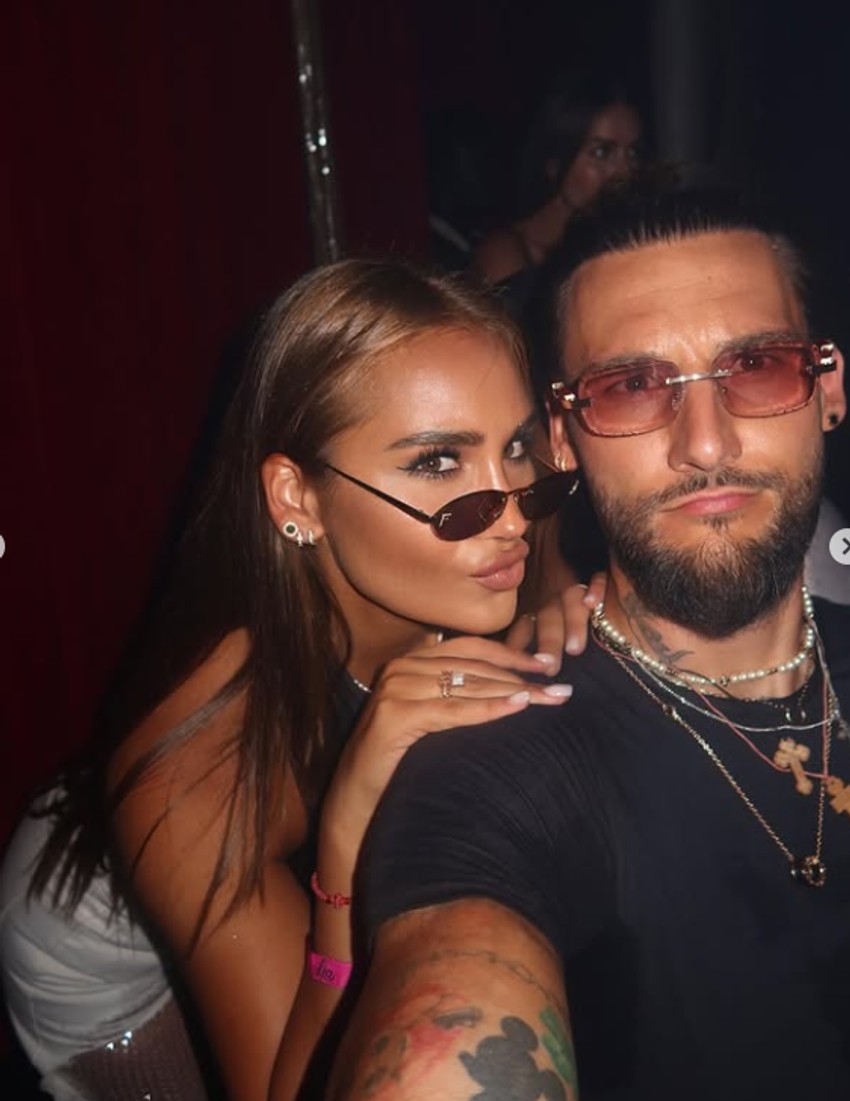 Nemanja sa sestrom Vanjom