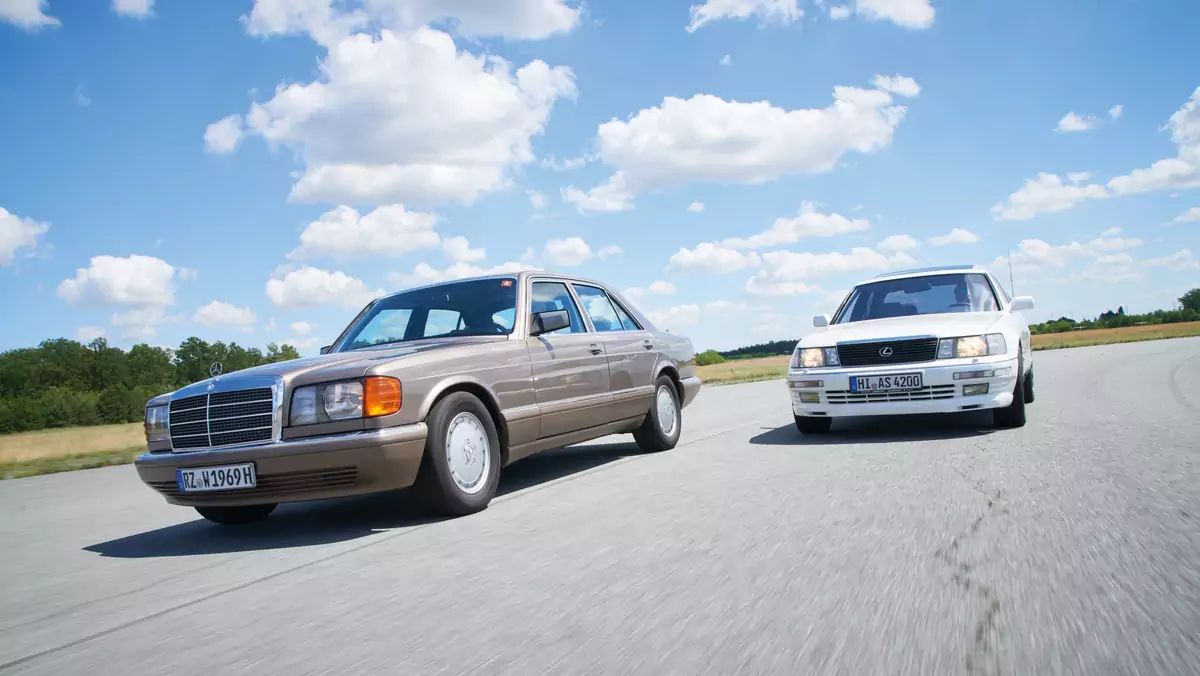 Mercedes 500 SE kontra Lexus LS 400