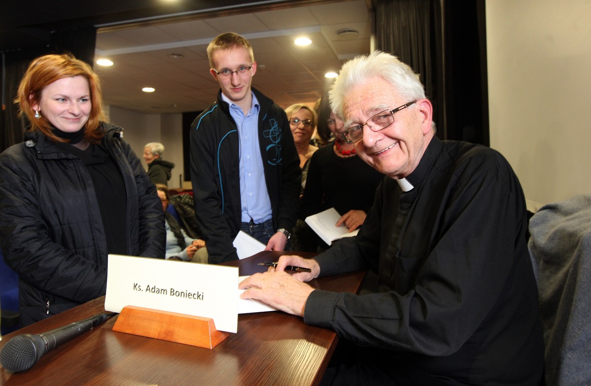 Ksiądz Adam Boniecki