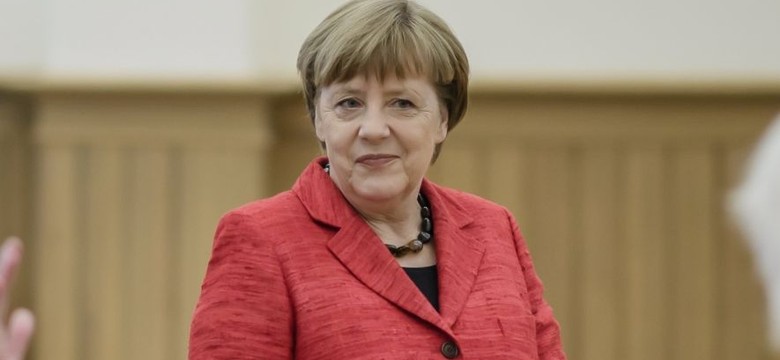 Błędy Merkel w polityce wobec uchodźców: Chwilowe otwarcie granic całkowicie odmieniły Niemcy