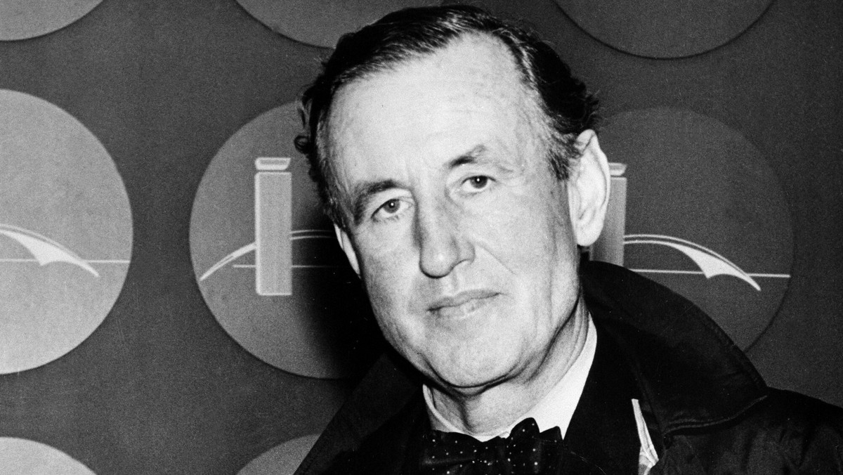 Ian Fleming. Życie prywatne i książki o Jamesie Bondzie